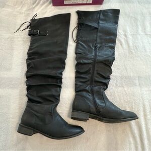 Nature Breeze Black Knee-High Boots with inside zipper & lace up detail, size 11